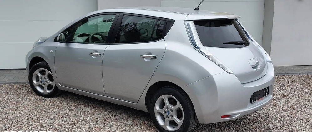 Nissan Leaf cena 25999 przebieg: 96042, rok produkcji 2013 z Zambrów małe 704